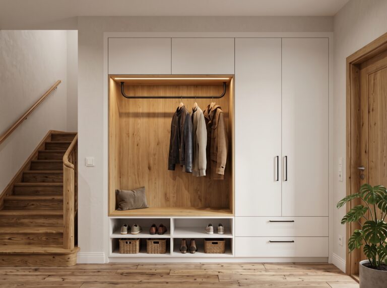 Garderobenschrank raumhoch im Altbau